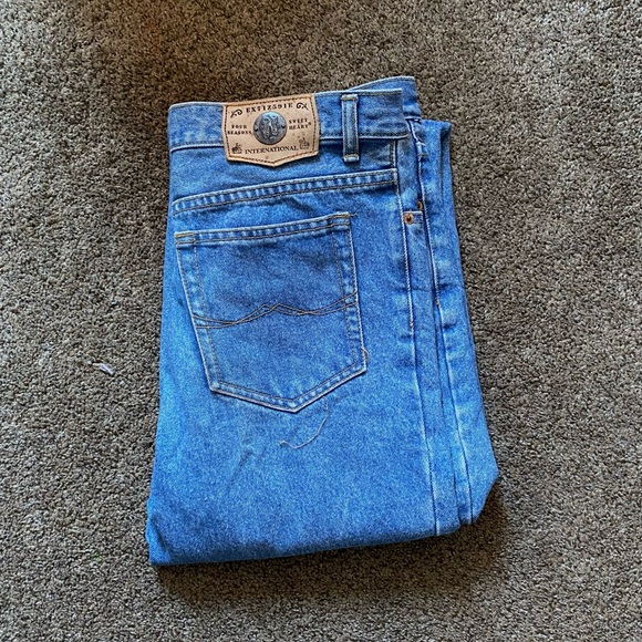 Blue Washed High-Waisted Denim Jean - Picture 2 of 3
